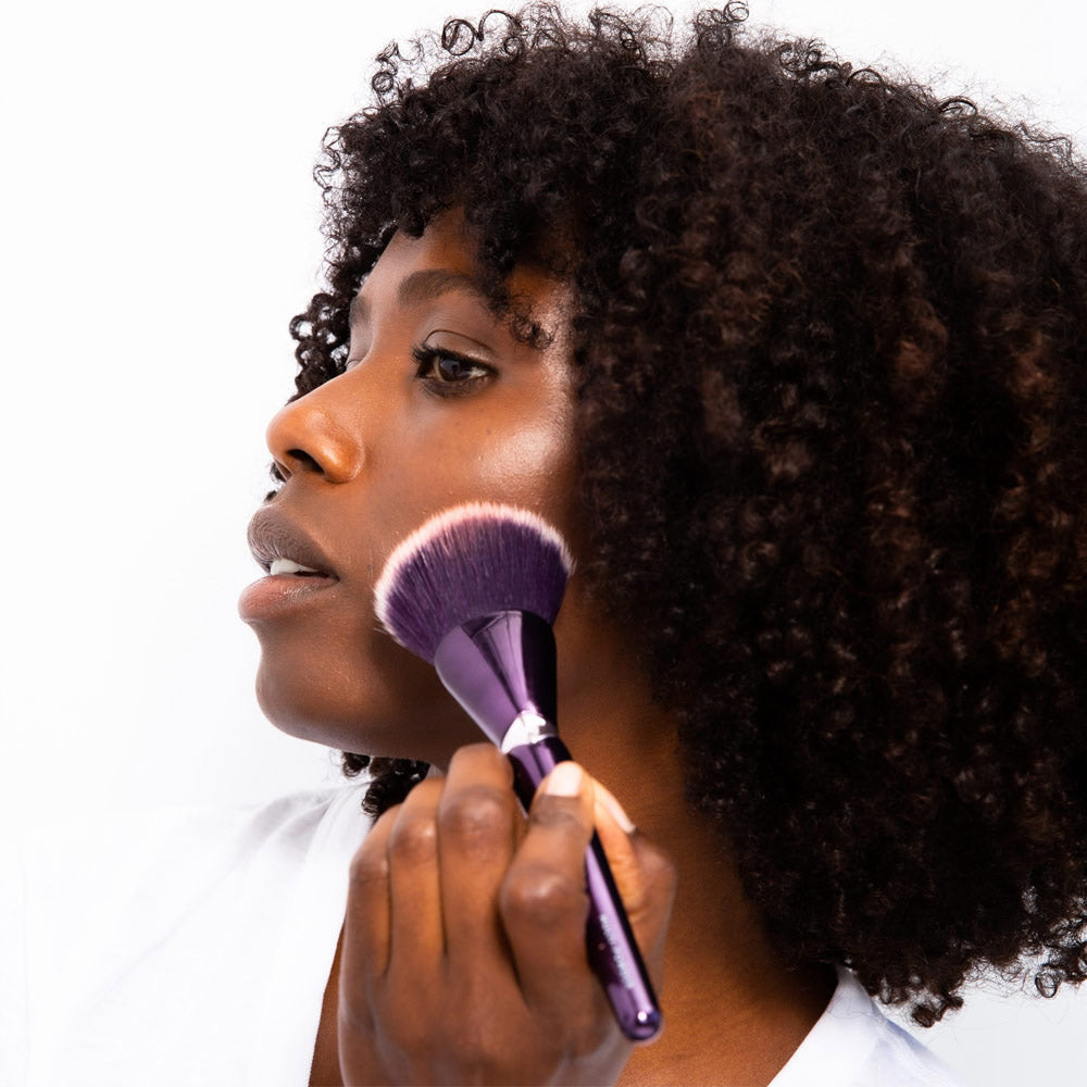 ANISA BEAUTY Multi-Powder Brush