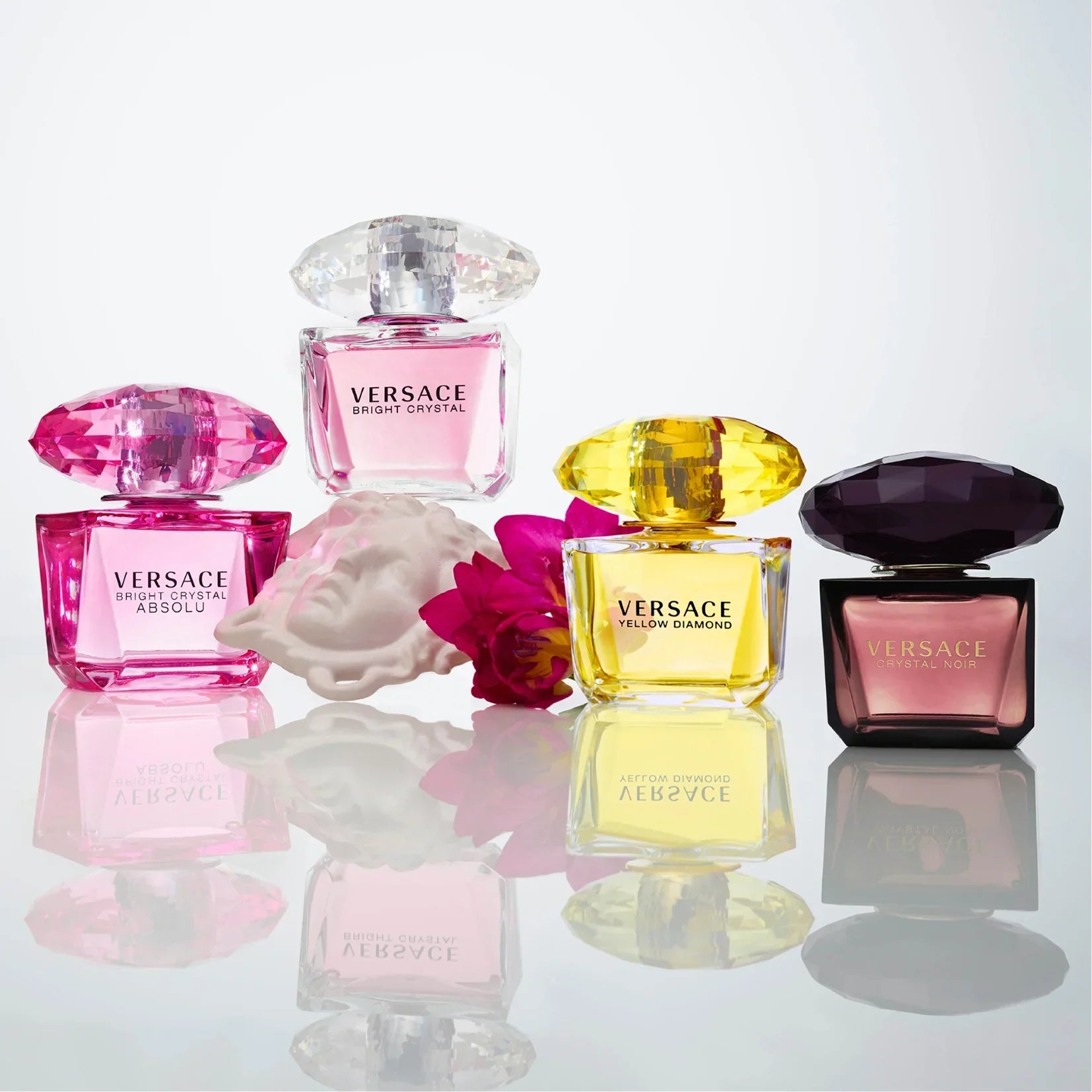 Versace Bright Crystal Eau De Toilette (90ml)