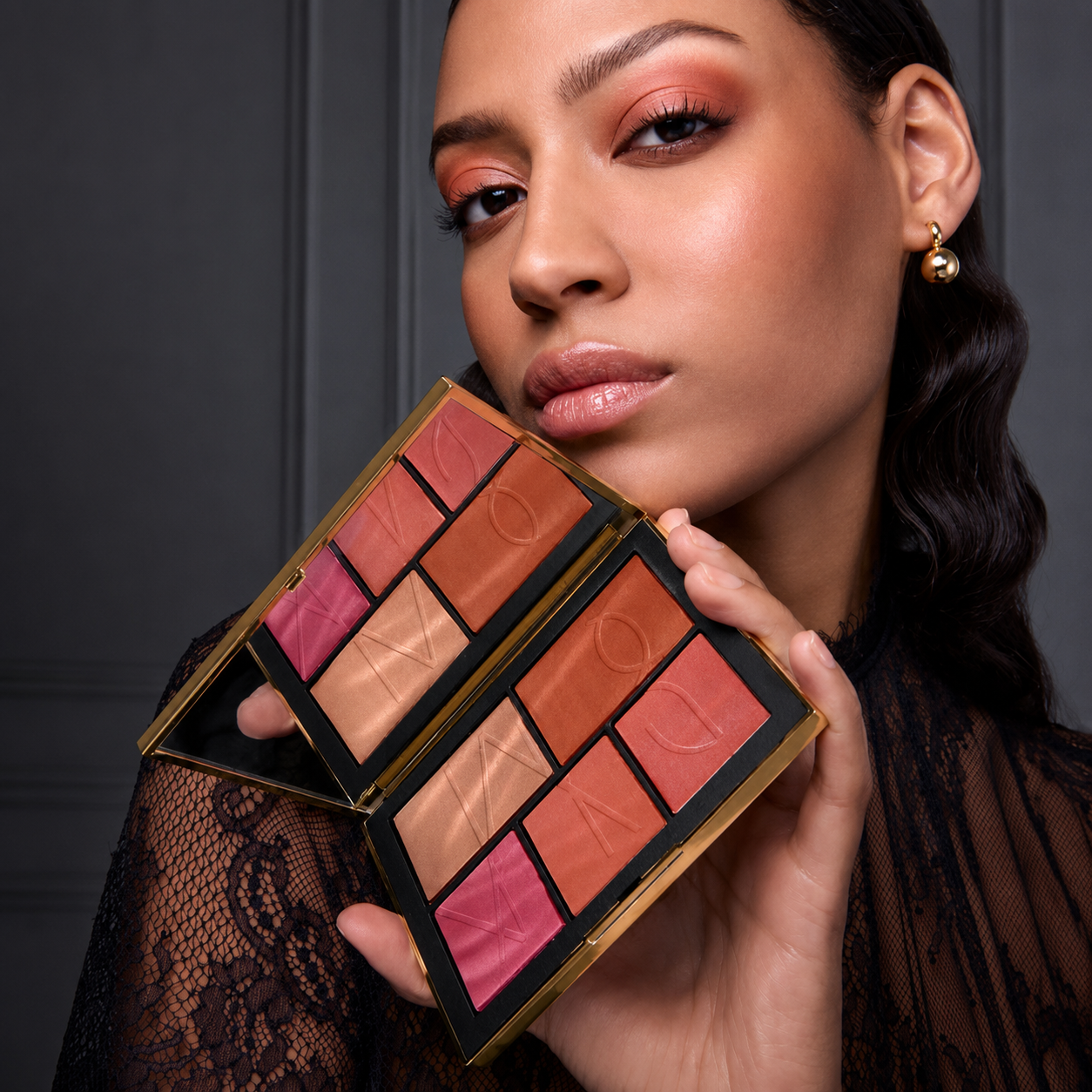 NARS PURE LUXURY LIGHT REFLECTING™ CHEEK & EYE PALETTE