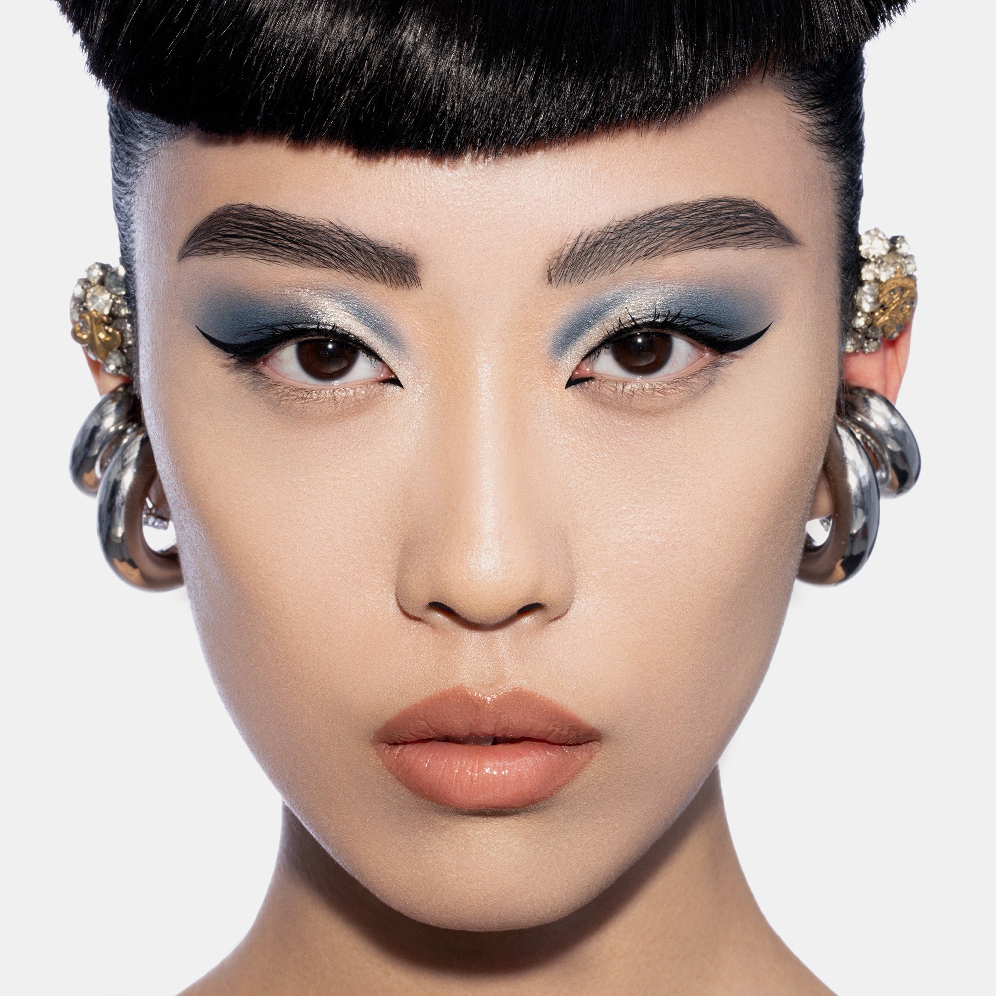 NATASHA DENONA
Xenon Eyeshadow Palette