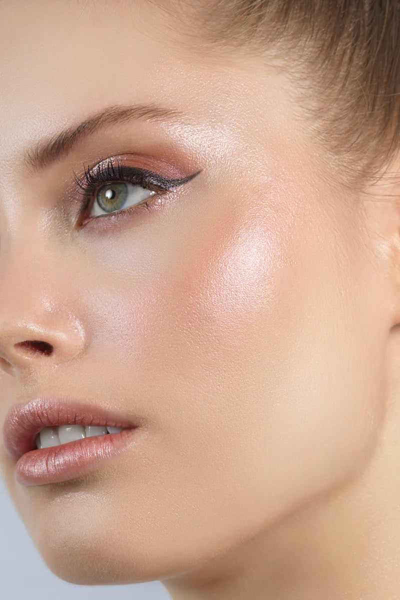 Stila Heaven's Hue Highlighter-Kitten