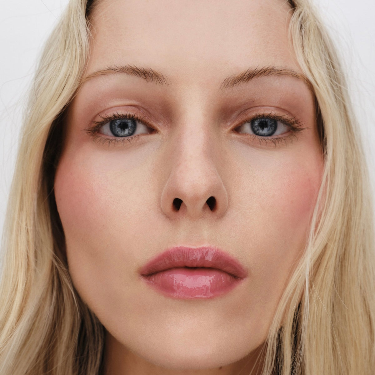 WESTMAN ATELIER Squeaky & Cheeky lip and cheek Duo1